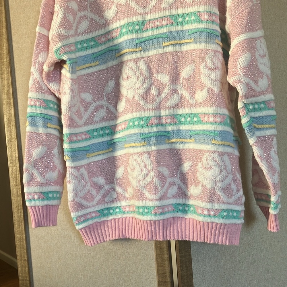 Vintage Worthington Pink and White Crew Neck Sweater - Picture 4 of 7